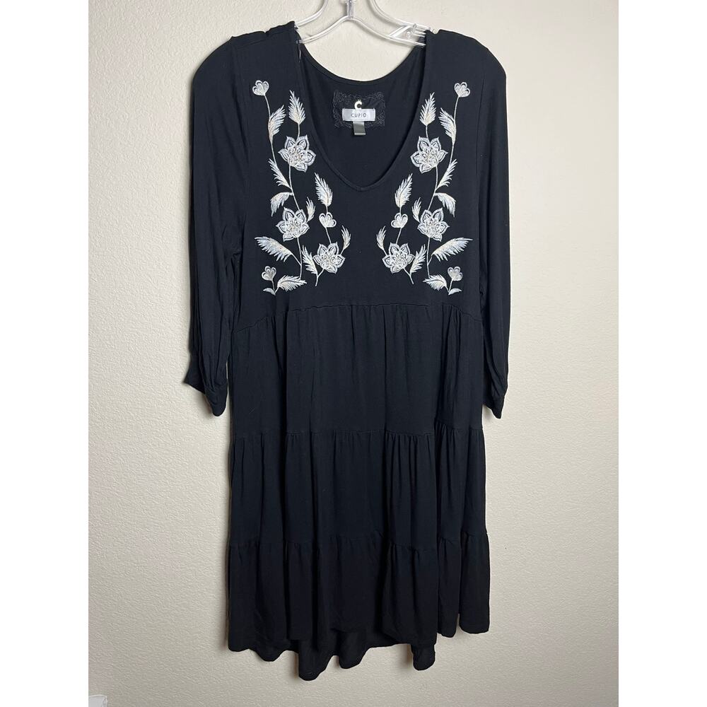 Cupio | Women's Size L Tiered Embroidered Black Dress